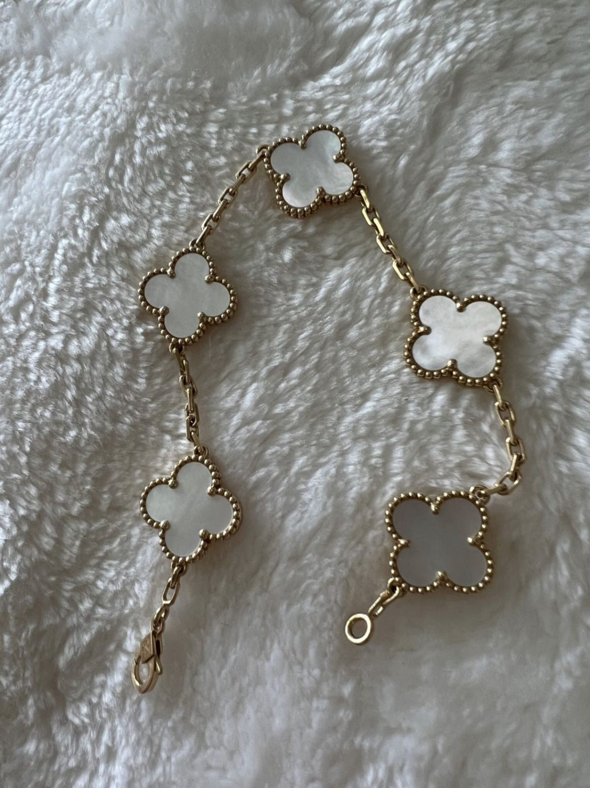 18 k clover bracelet