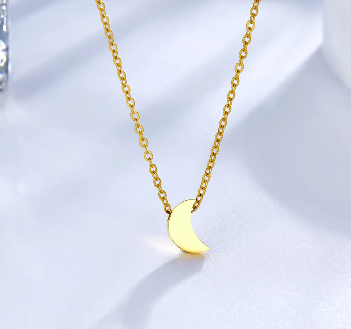 Moon pendant